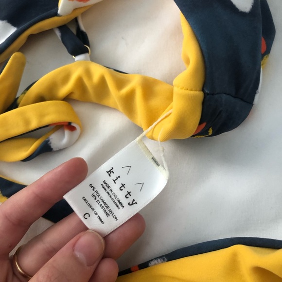 kitty and vibe swim reversible triangle swimsuit - Picture 5 of 7